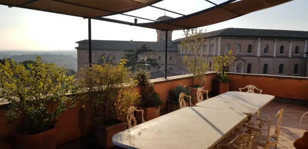 San Anselmo hotel rooftop