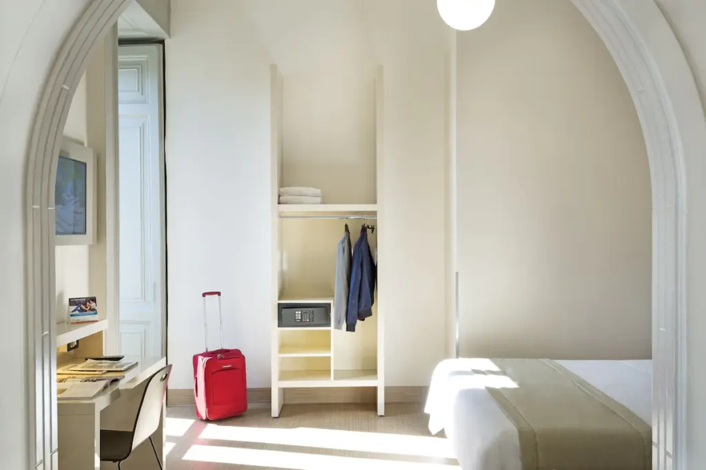 BB Hotel Neapel zimmer