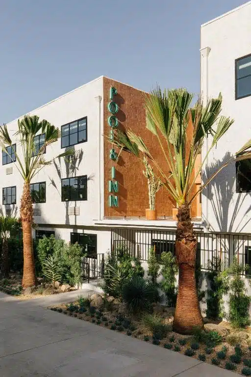 Silver Lake Pool Inn