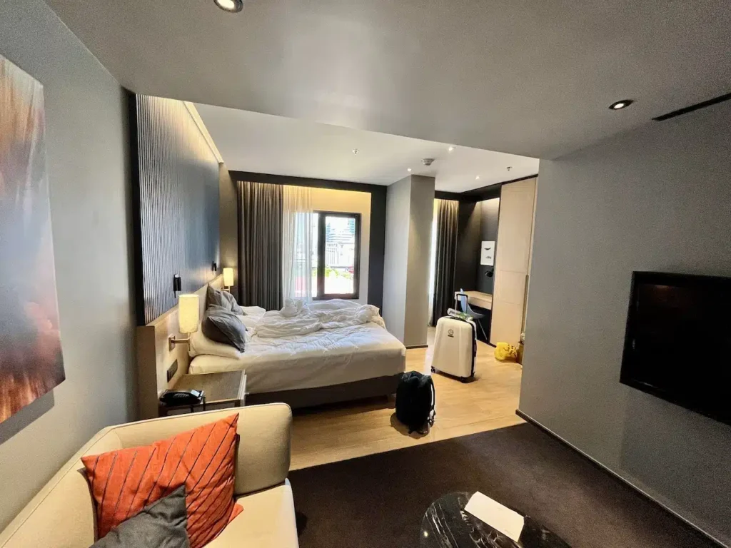 sindhorn bangkok zimmer