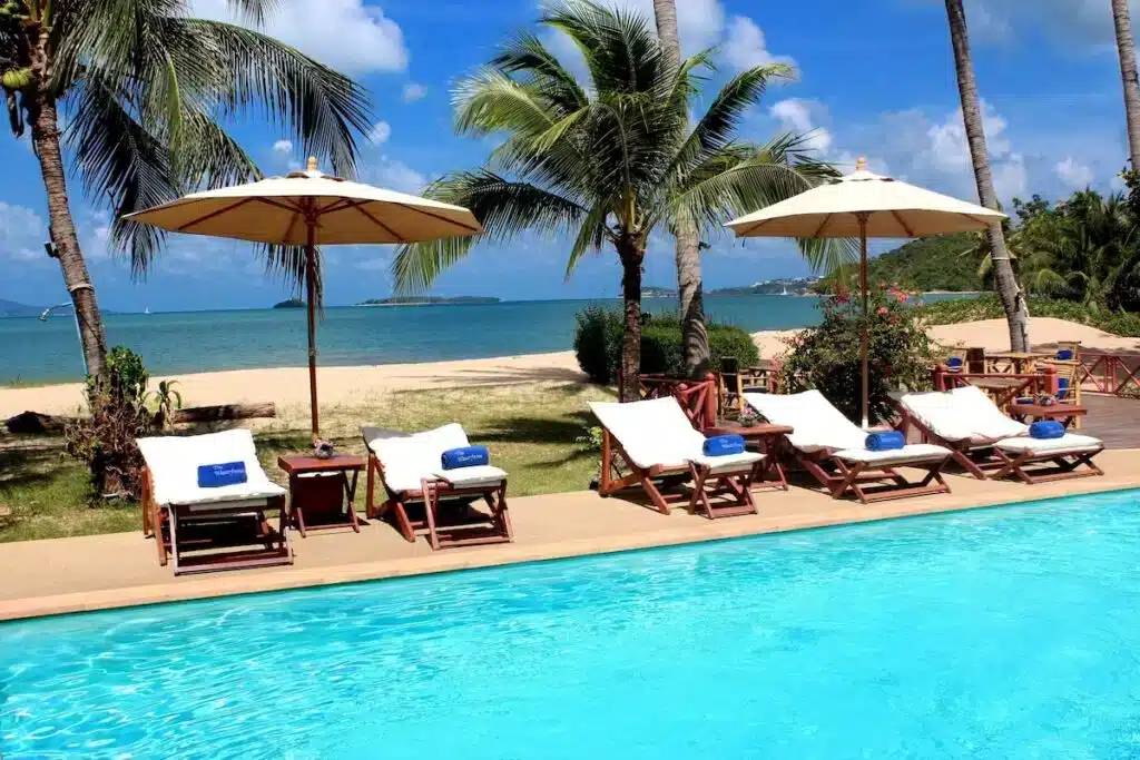 strand hotel fishermans village samui