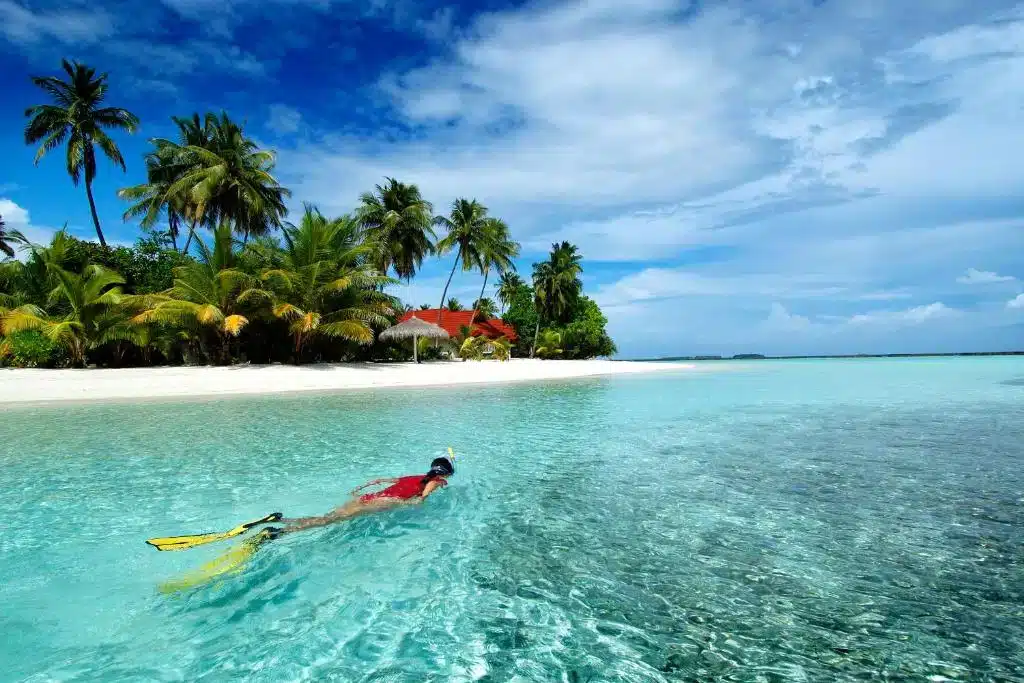 Kurumba Malediven Strand