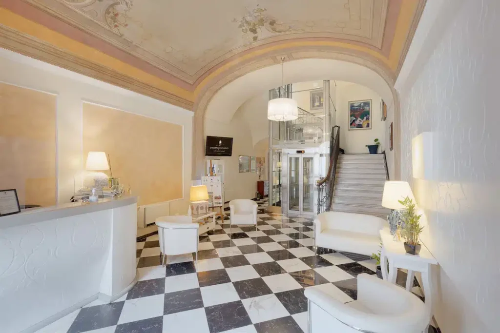 Hotel Palazzo Pischedda Rezeption