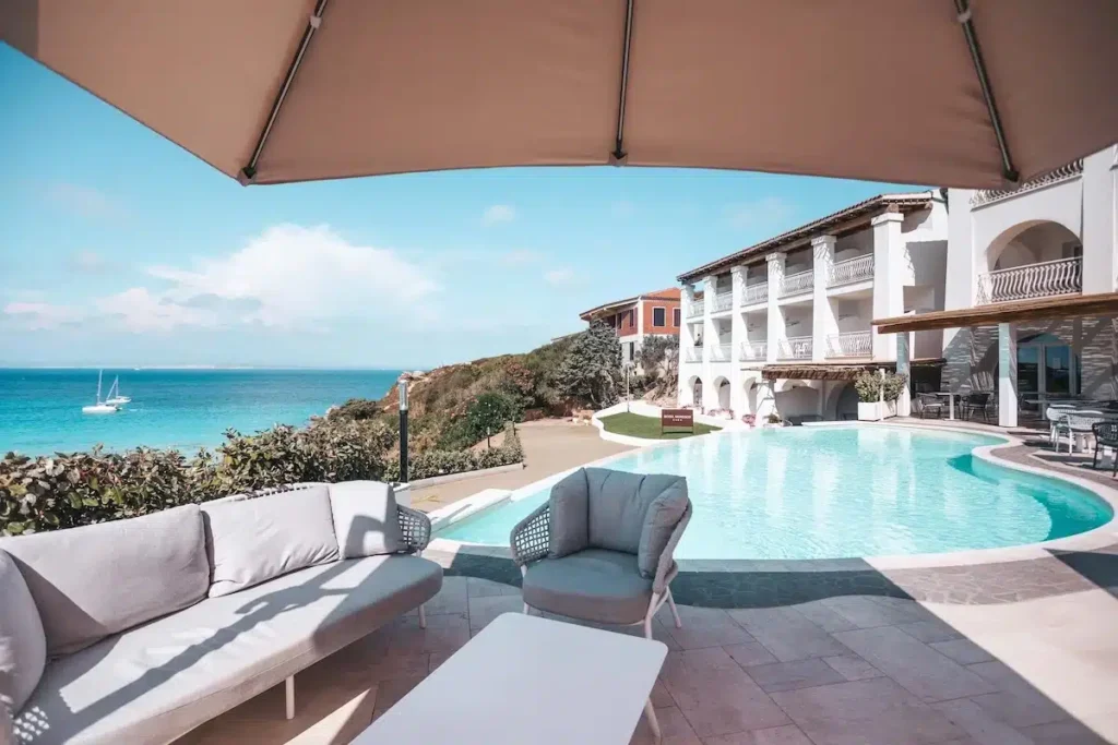 hotel moresco pool