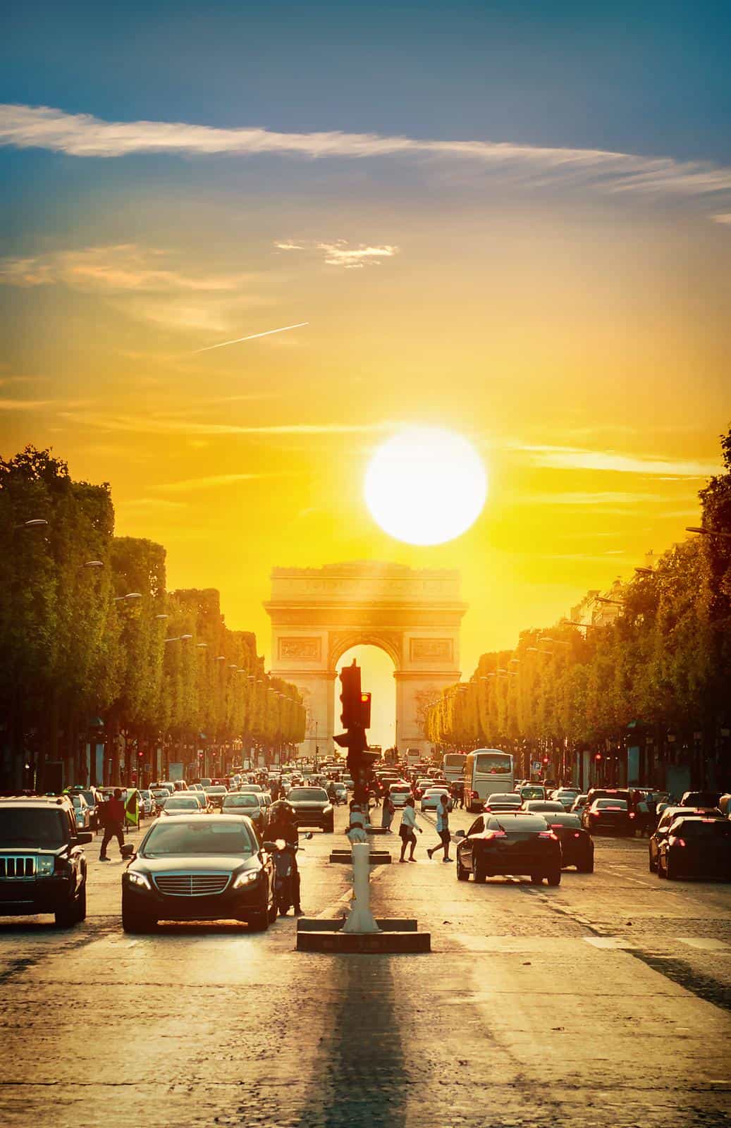 Champs-Élysées Paris Avenue des Champs-Élysées in Paris