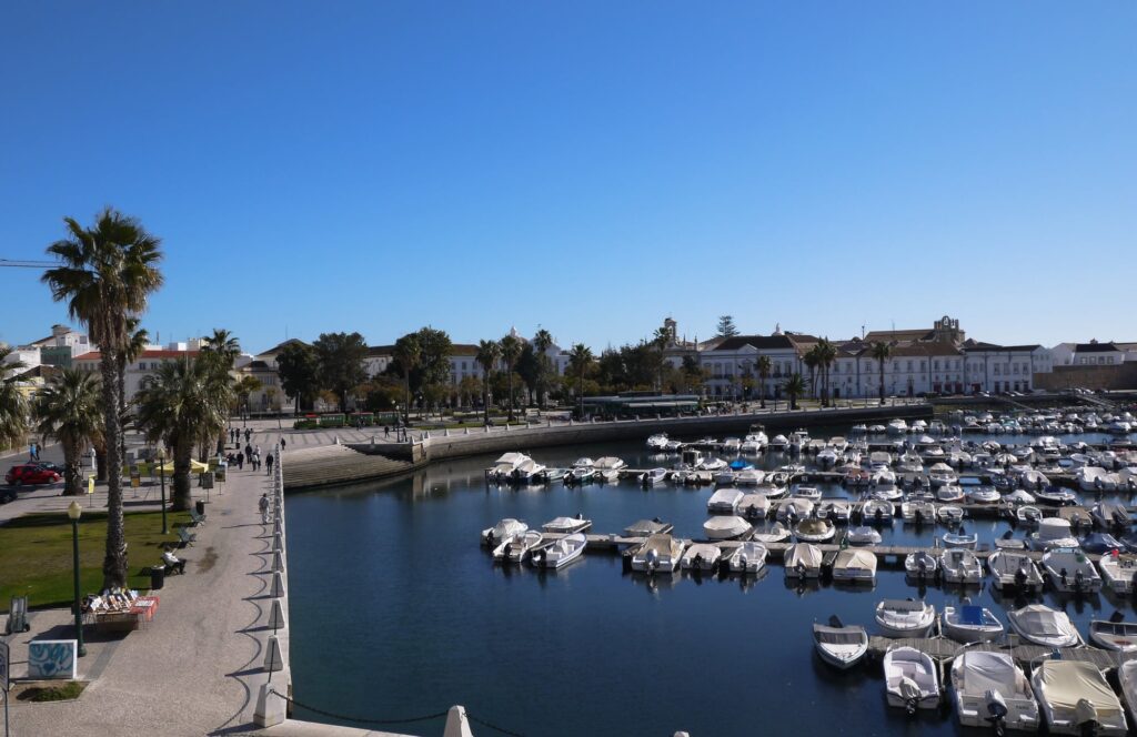 Faro an der Algarve