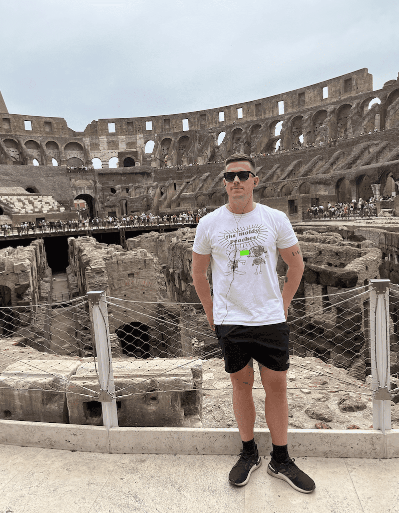 Kristoffer bei seinem Besuch im Kolosseum im Sommer 2022