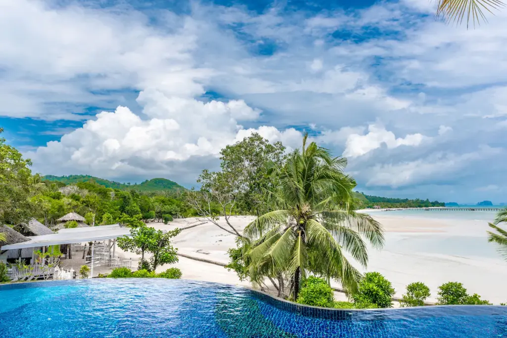 Pool im Koh Yao Yai Village