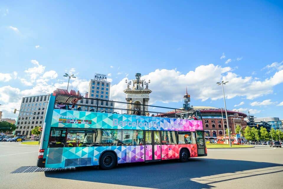 Offener Hop-on-Hop-off-Bus in Barcelona