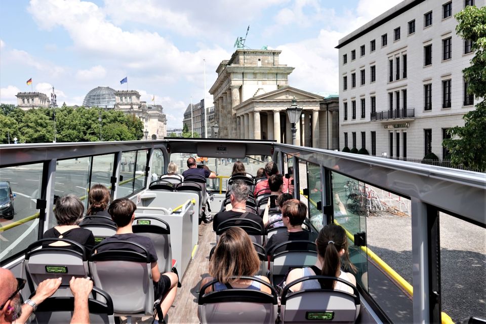 Sightseeing-Bus in Berlin Hop-on-Hop-off-Sightseeing-Bus in Berlin