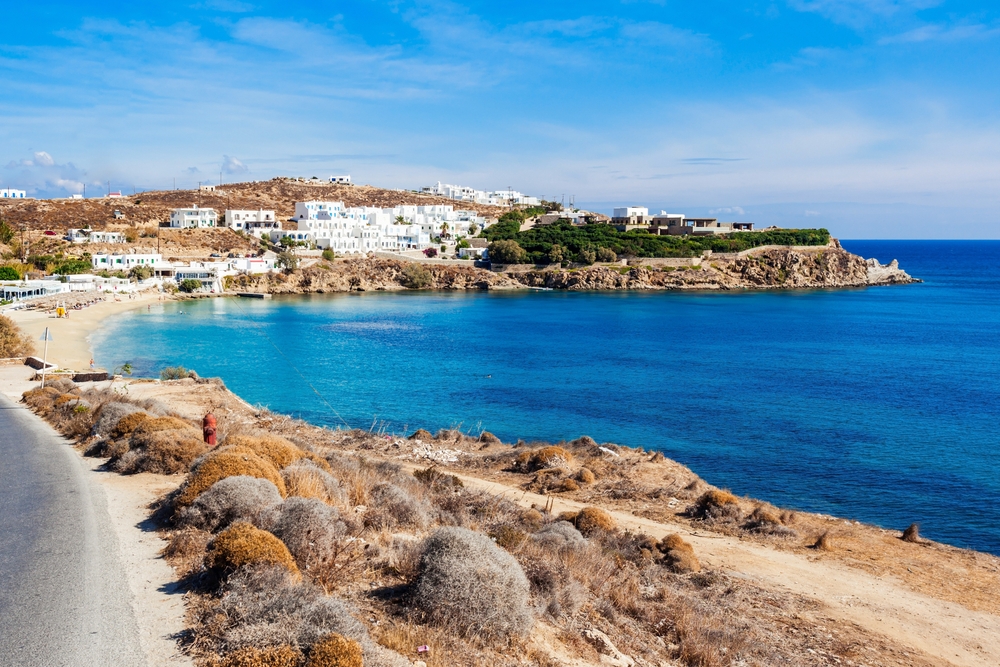 Strand von Agios Stefanos auf Mykonos