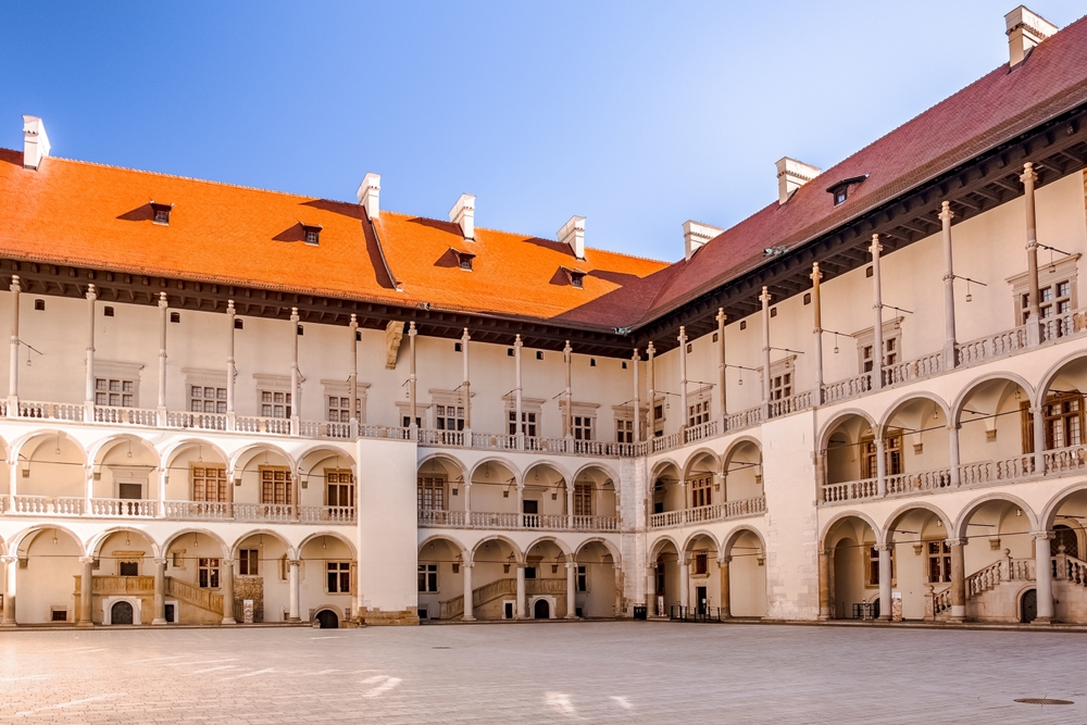 Der Arkadenhof des Wawelschlosses in Krakau