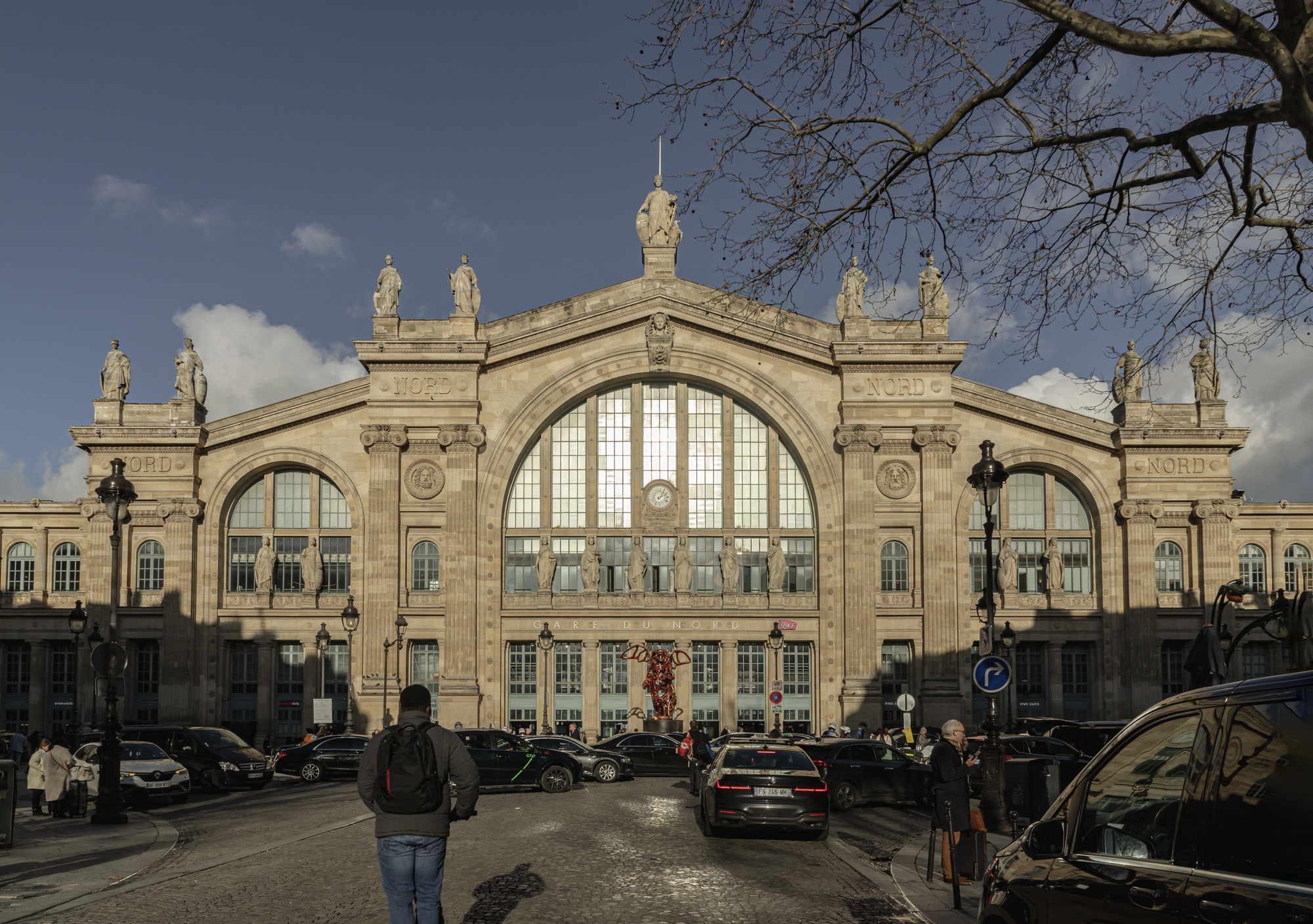 Fassade des Gare du Nord in Paris