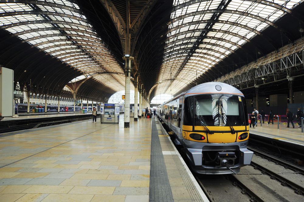 Heathrow Express zum Bahnhof Paddington