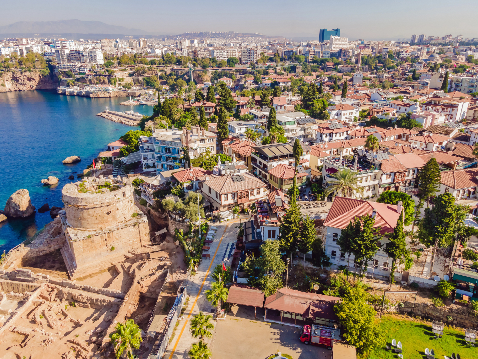 Kaleiçi und der alte Hafen in Antalya