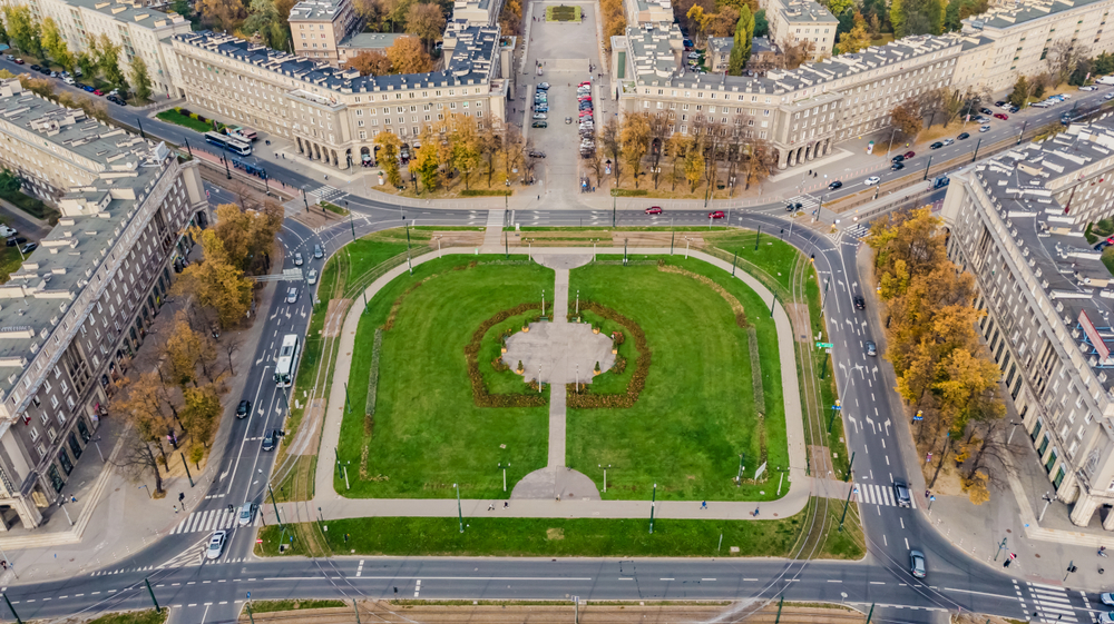 Luftaufnahme des Plac Centralny in Nowa Huta in Krakau