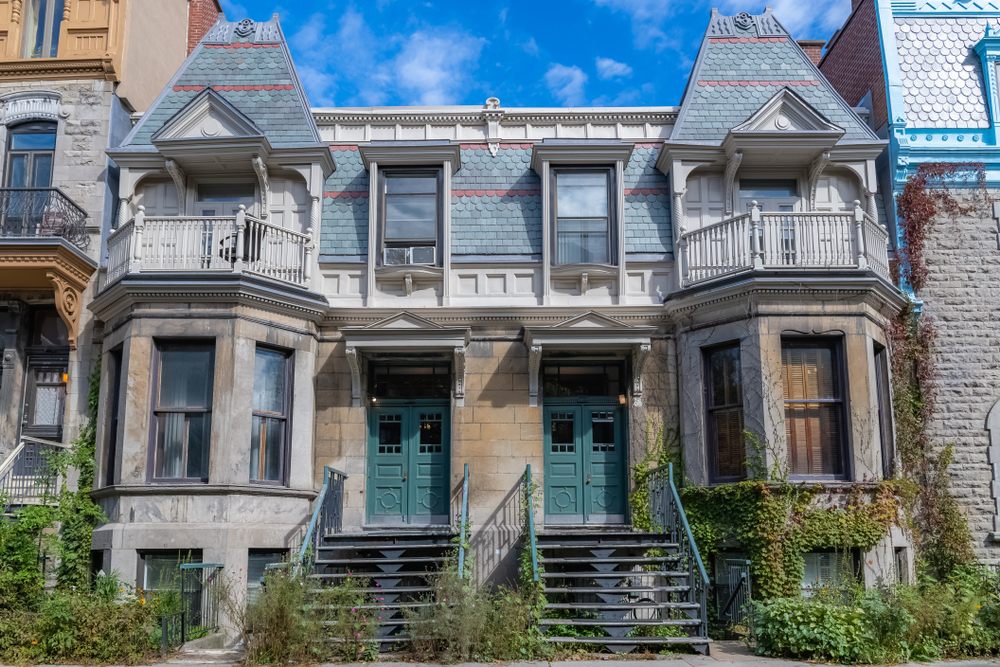 Viktorianisches Haus mit Außentreppe in Le Plateau-Mont-Royal in Montreal