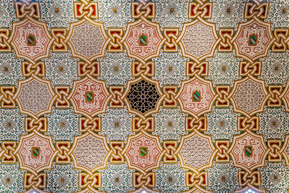 Der prunkvolle Arabische Saal Salão Árabe im Palácio da Bolsa in Porto