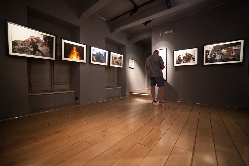 Die Ausstellung in der Galerie War Photo Limited in Dubrovnik