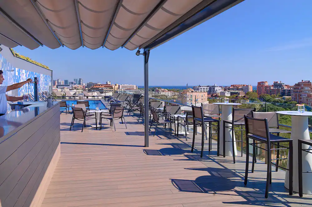 Bar am Pool