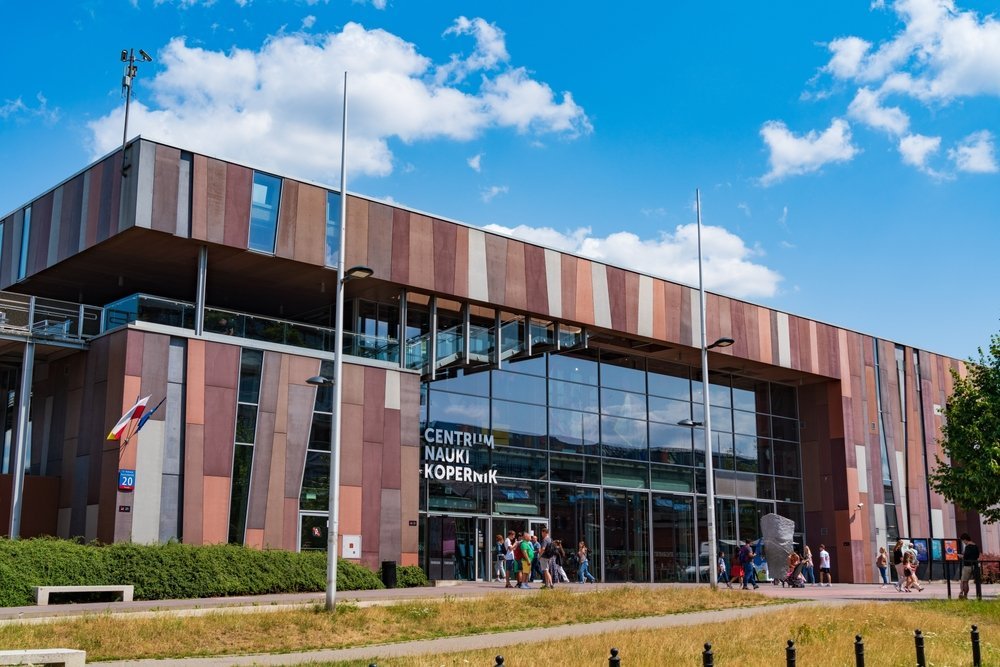 Das Copernicus Science Centre am Fluss in Warschau