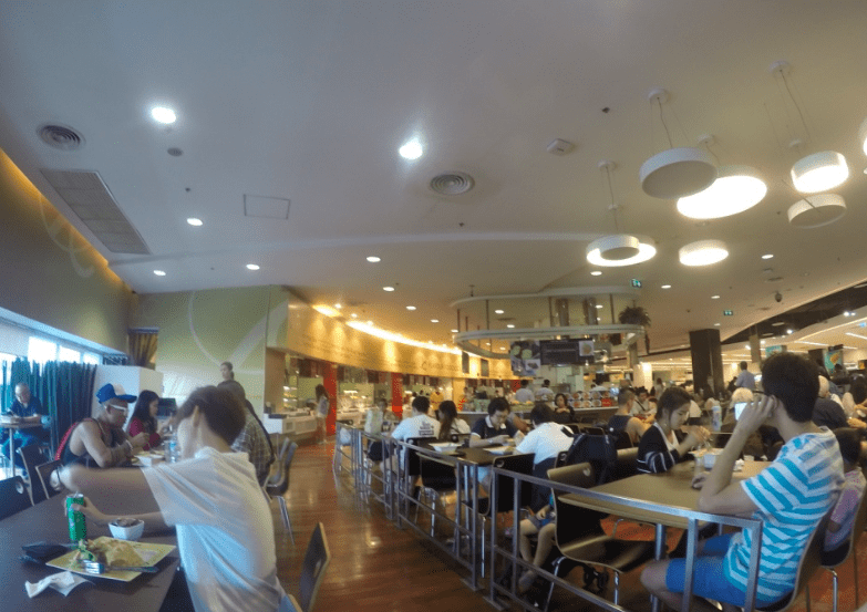 Food Court im Einkaufszentrum CentralWorld in Bangkok
