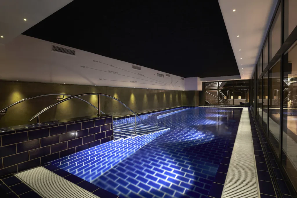 Hostel mit Swimmingpool