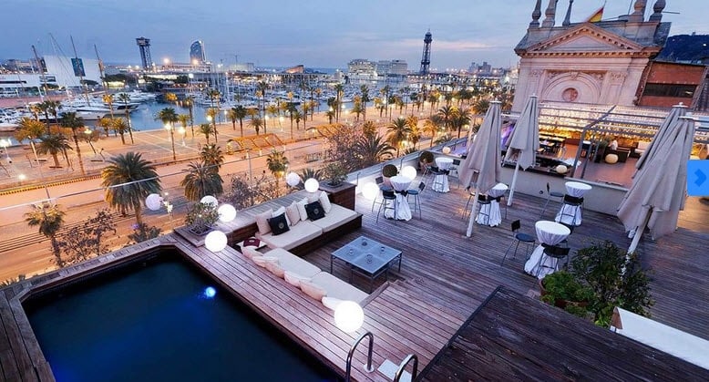 Hotel am Strand in Barcelona