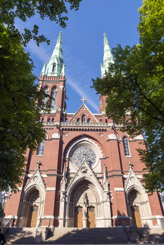 Die Johanneskirche im Design District in Helsinki