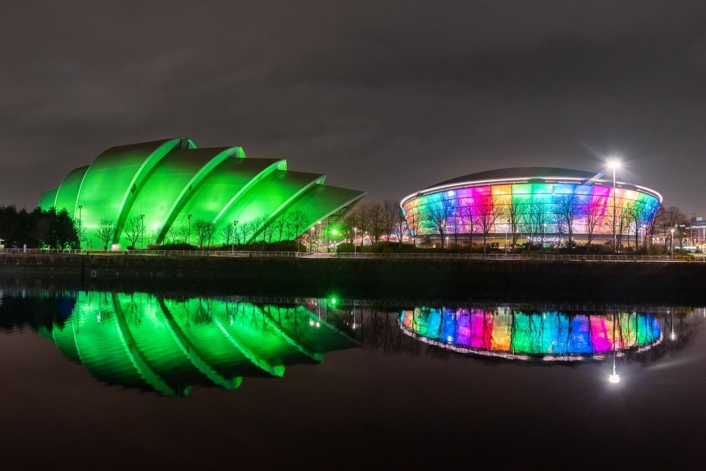 Die Konzertarena OVO Hydro und das Clyde Auditorium am Fluss Clyde in Glasgow