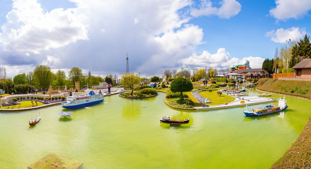 Der Miniaturpark Mini-Europe beim Atomium in Brüssel
