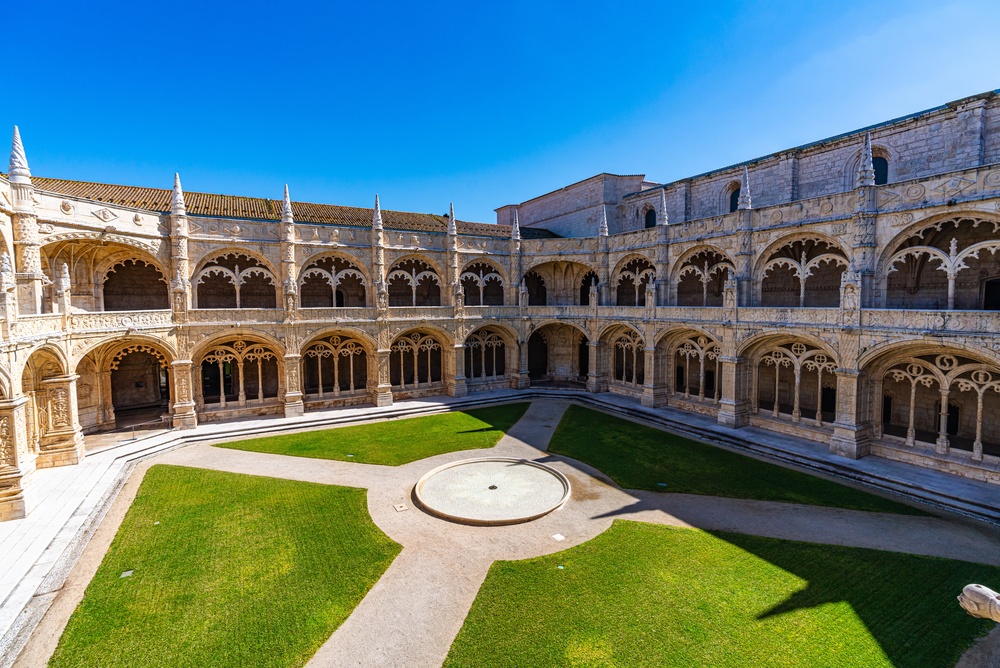 Kreuzgang des Hieronymusklosters in Belém, Lissabon