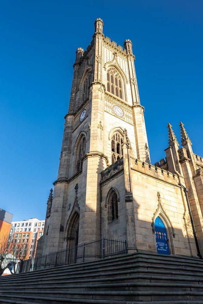 Die Ruine der St Luke's Bombed Out Church am Ende der Bold Street