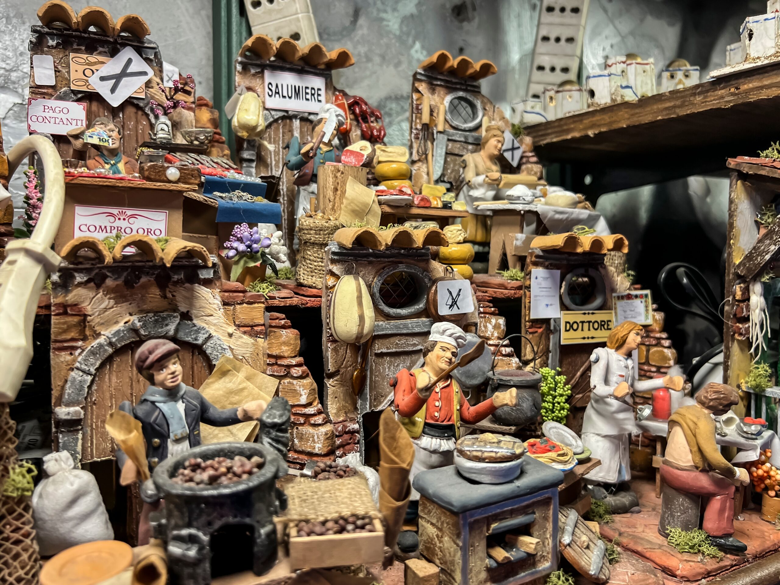 Handgemachte Krippen in der Via San Gregorio Armeno
